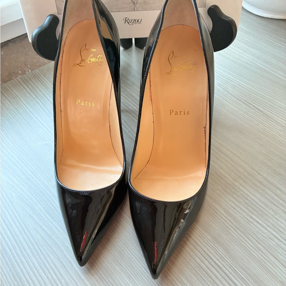 Christian Louboutin “So Kate” Patent leather Black Heels